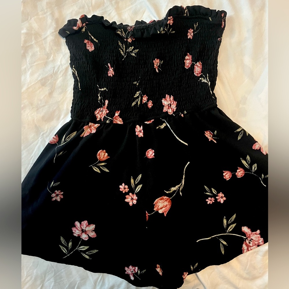 Tobi Black Floral Print Romper